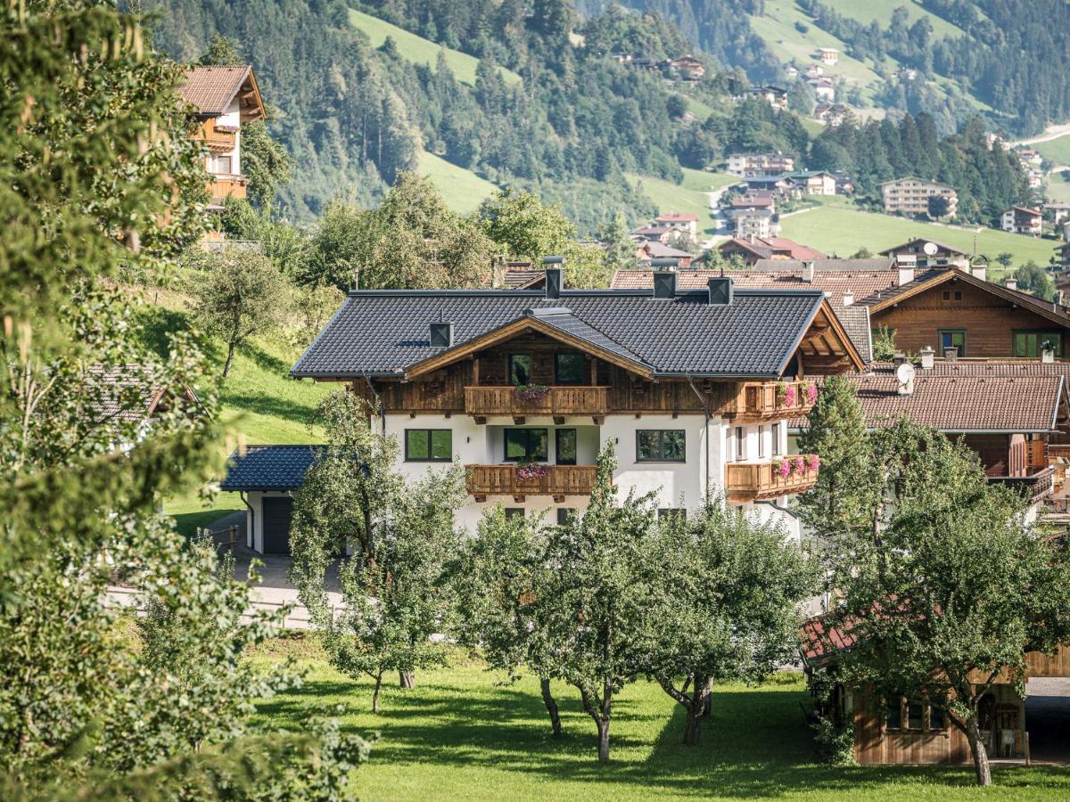 Leuhaus Apartment Mayrhofen Exterior photo